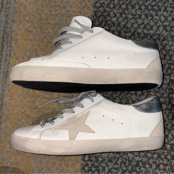 Men's Super-Star Metal-Logo Leather Low-Top Sneakers-Size-43/NWOB - Picture 4 of 12